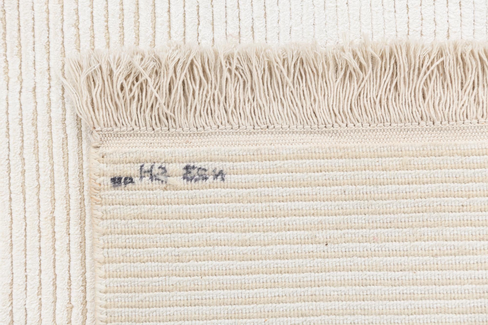 6' 7 x 9' 10 Hand Knotted Darya Wool Rug