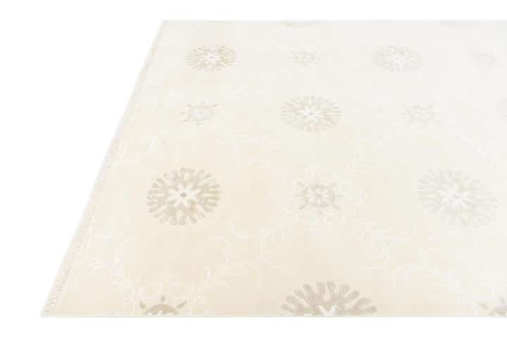 6' 9 x 9' 7 Hand Knotted Darya Wool Rug