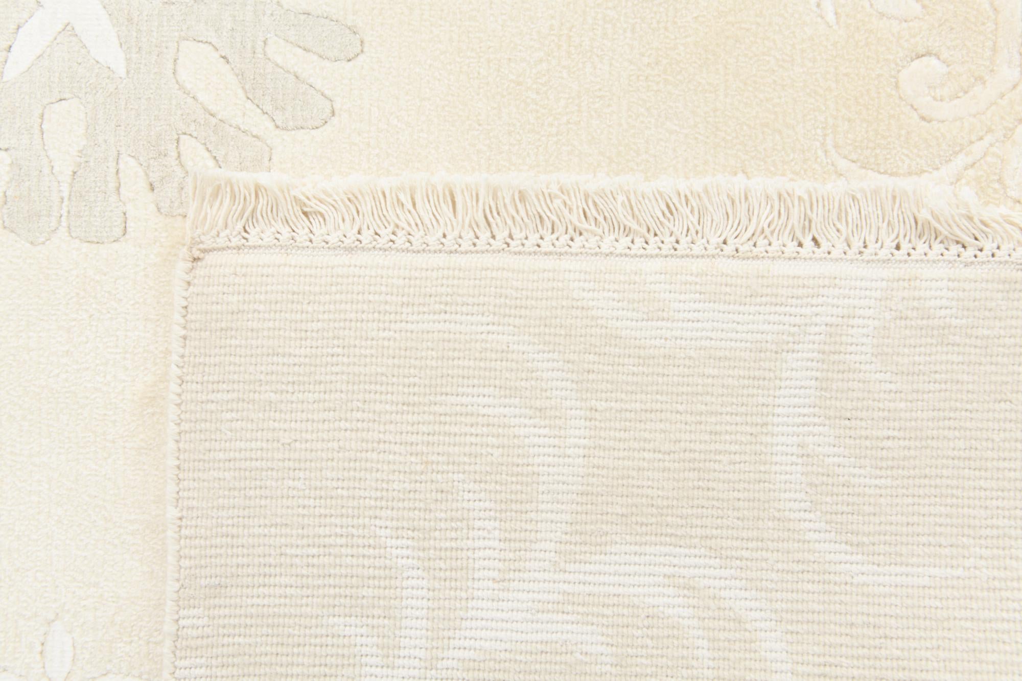 6' 9 x 9' 7 Hand Knotted Darya Wool Rug
