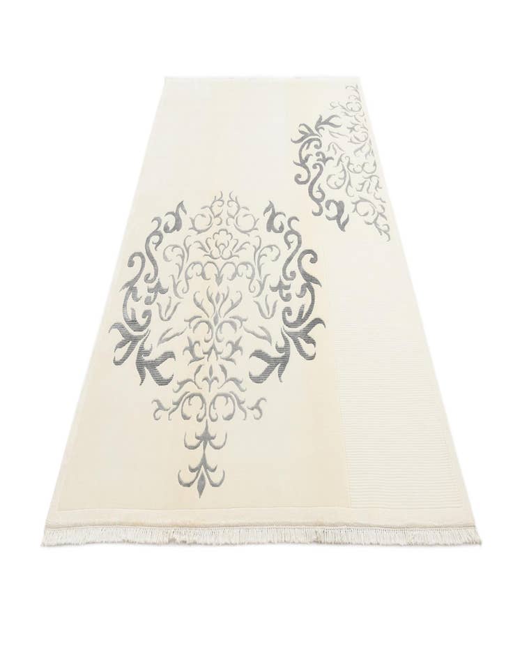 Detail image of 6' 6 x 9' 8  Hand Knotted Darya Wool Rug