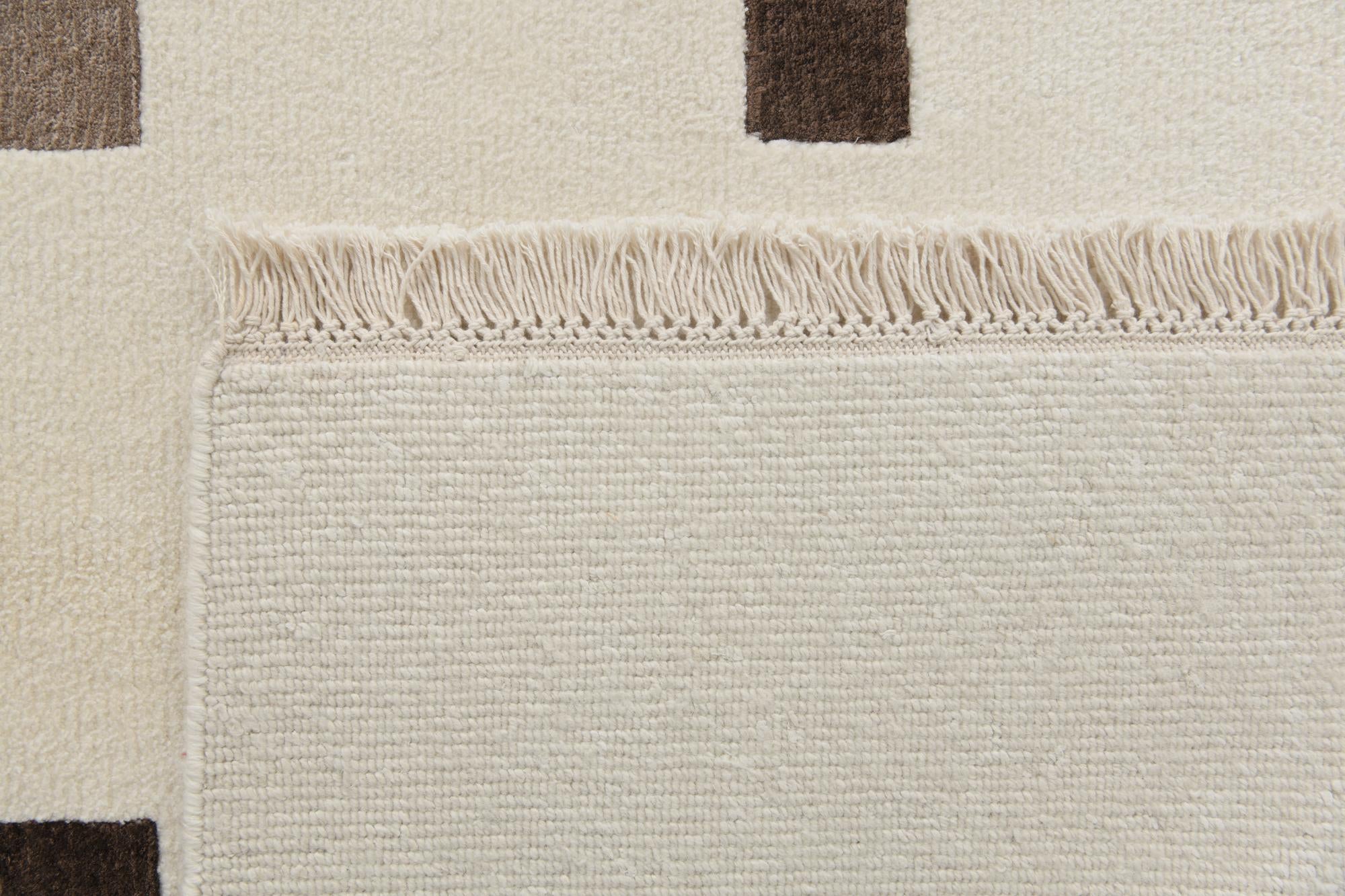6' 7 x 9' 6 Hand Knotted Darya Wool Rug
