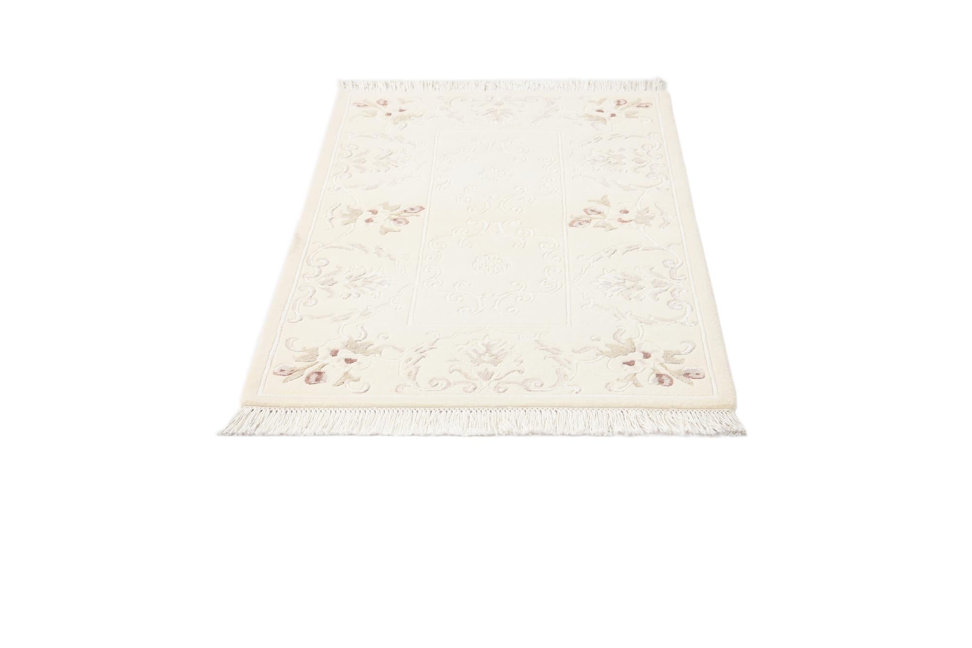 2' 10 x 4' 9 Hand Knotted Darya Wool Rug