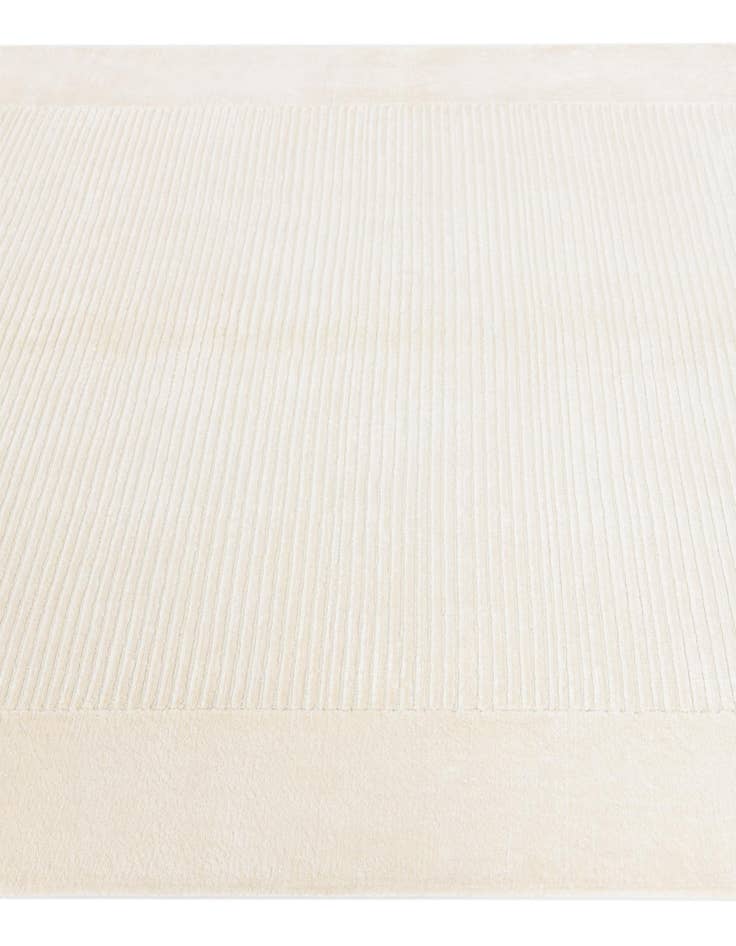 Detail image of 4' 10 x 6' 7  Hand Knotted Darya Wool Rug