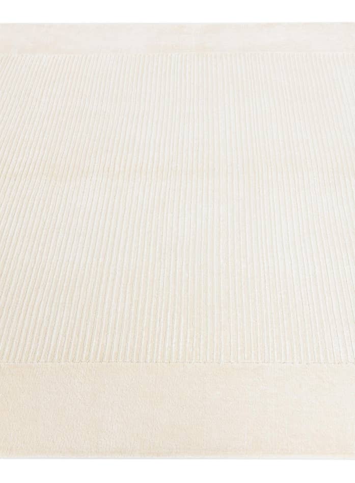 Detail image of 4' 10 x 6' 7 Hand Knotted Darya Wool Rug