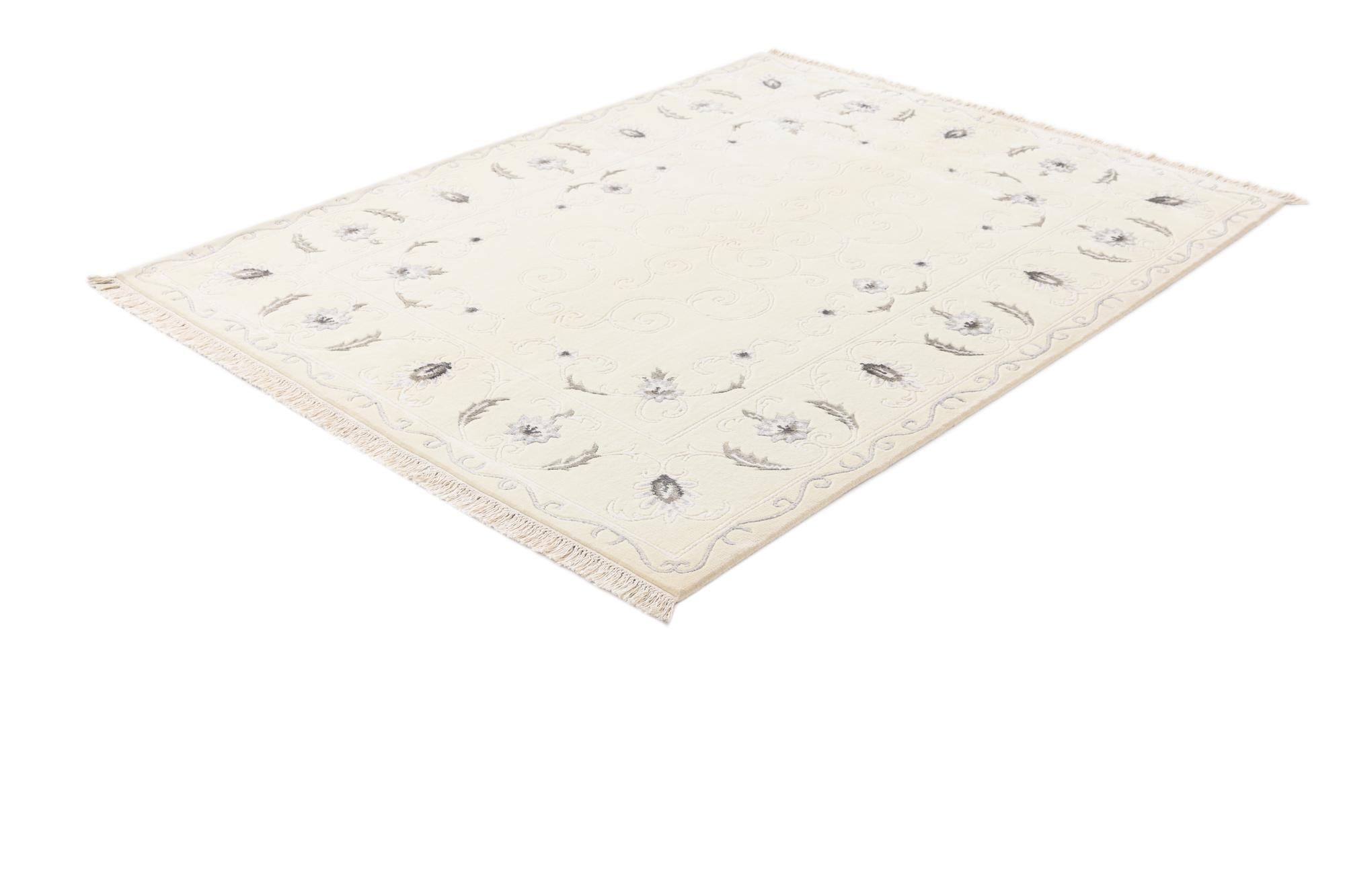 4' 11 x 6' 7 Hand Knotted Darya Wool Rug