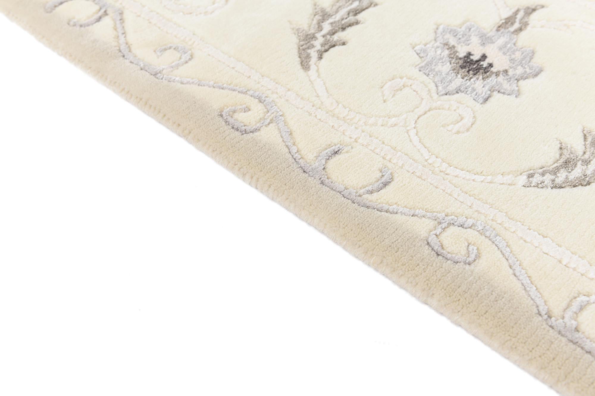 4' 11 x 6' 7 Hand Knotted Darya Wool Rug
