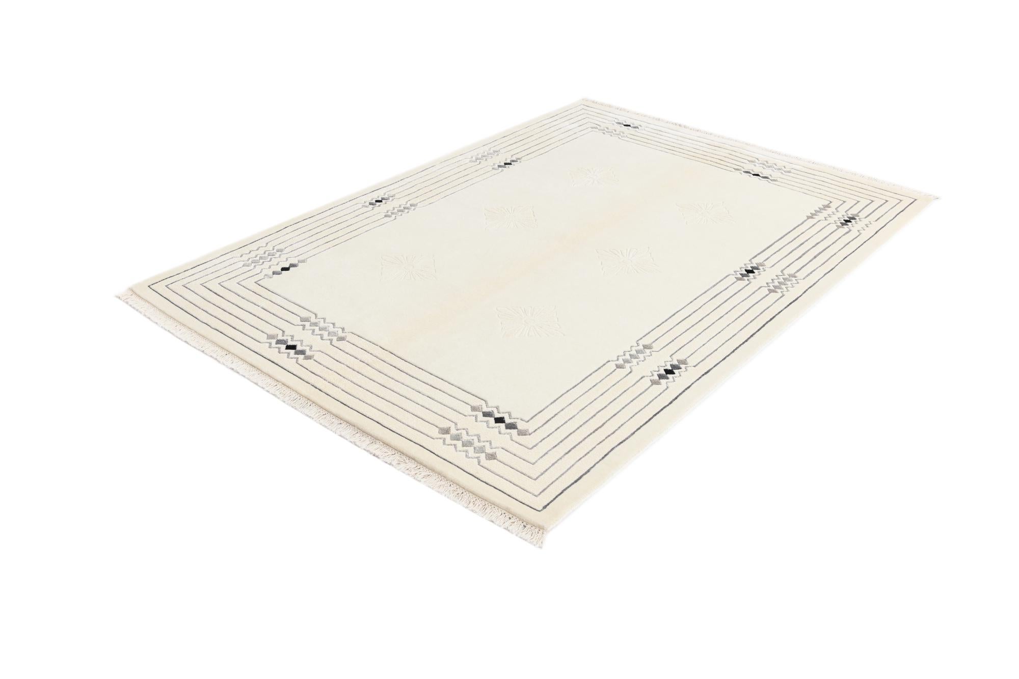 4' 7 x 6' 7 Hand Knotted Darya Wool Rug