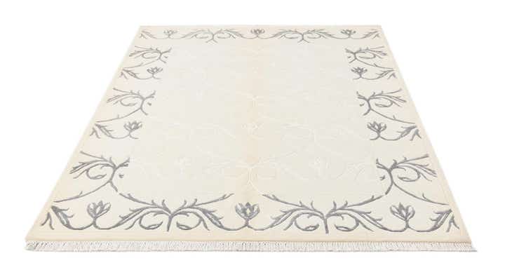 4' 11 x 6' 9 Hand Knotted Darya Wool Rug