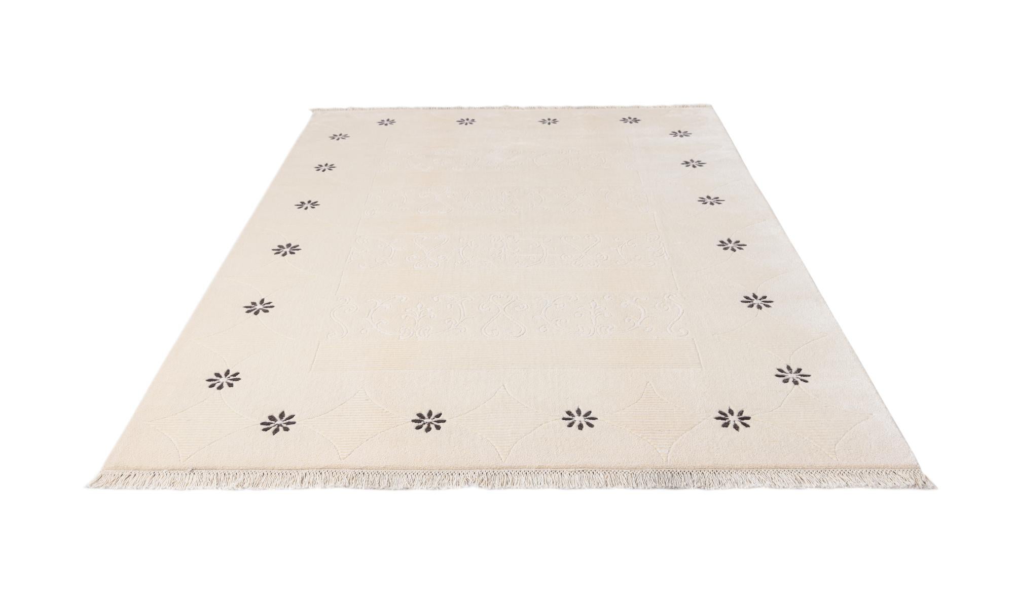 5' 7 x 8' Hand Knotted Darya Wool Rug