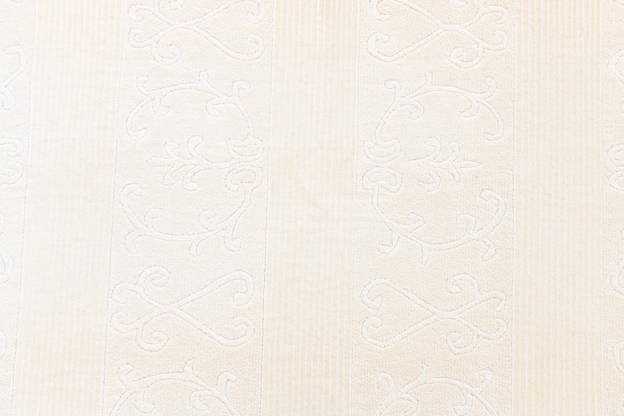 5' 7 x 8' Hand Knotted Darya Wool Rug