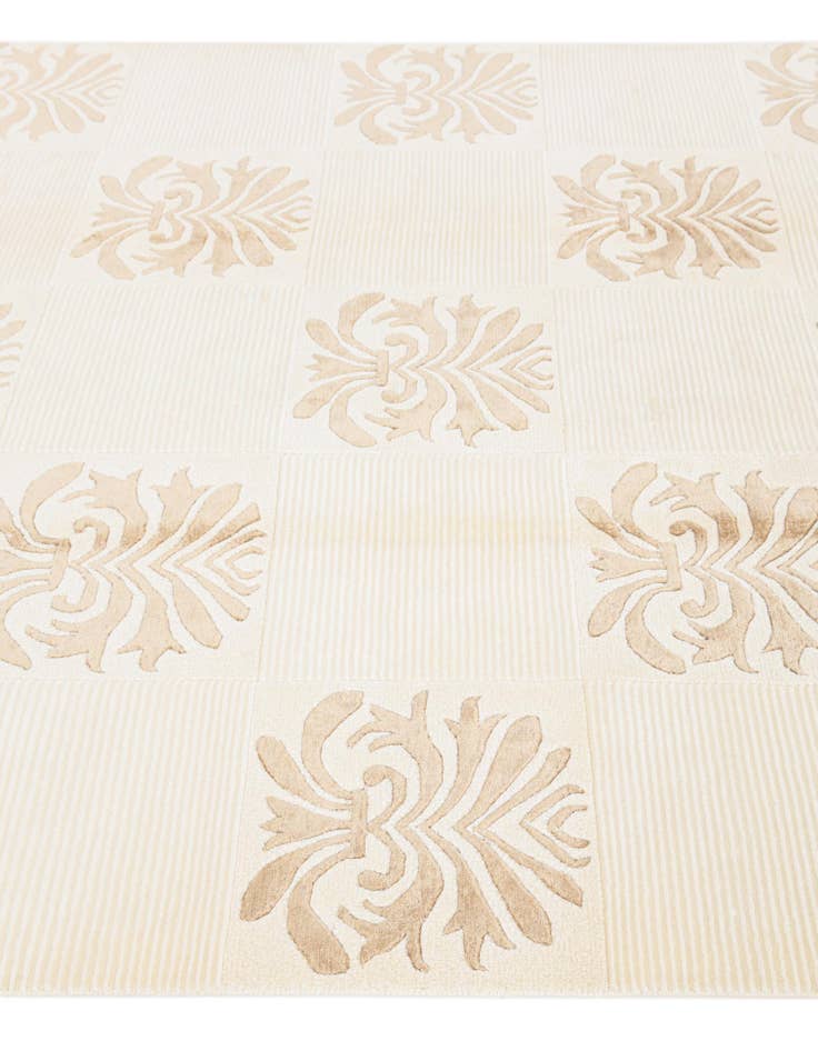 Detail image of 5' 7 x 8' 1  Hand Knotted Darya Wool Rug