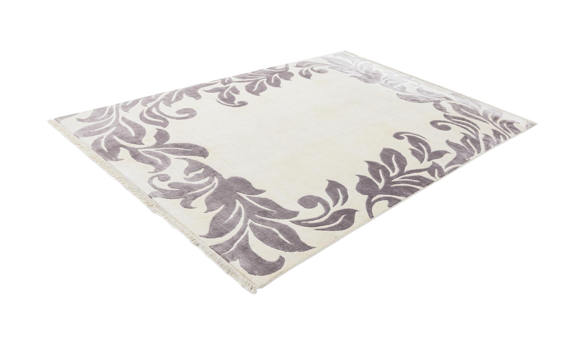 5' 9 x 8' Hand Knotted Darya Wool Rug