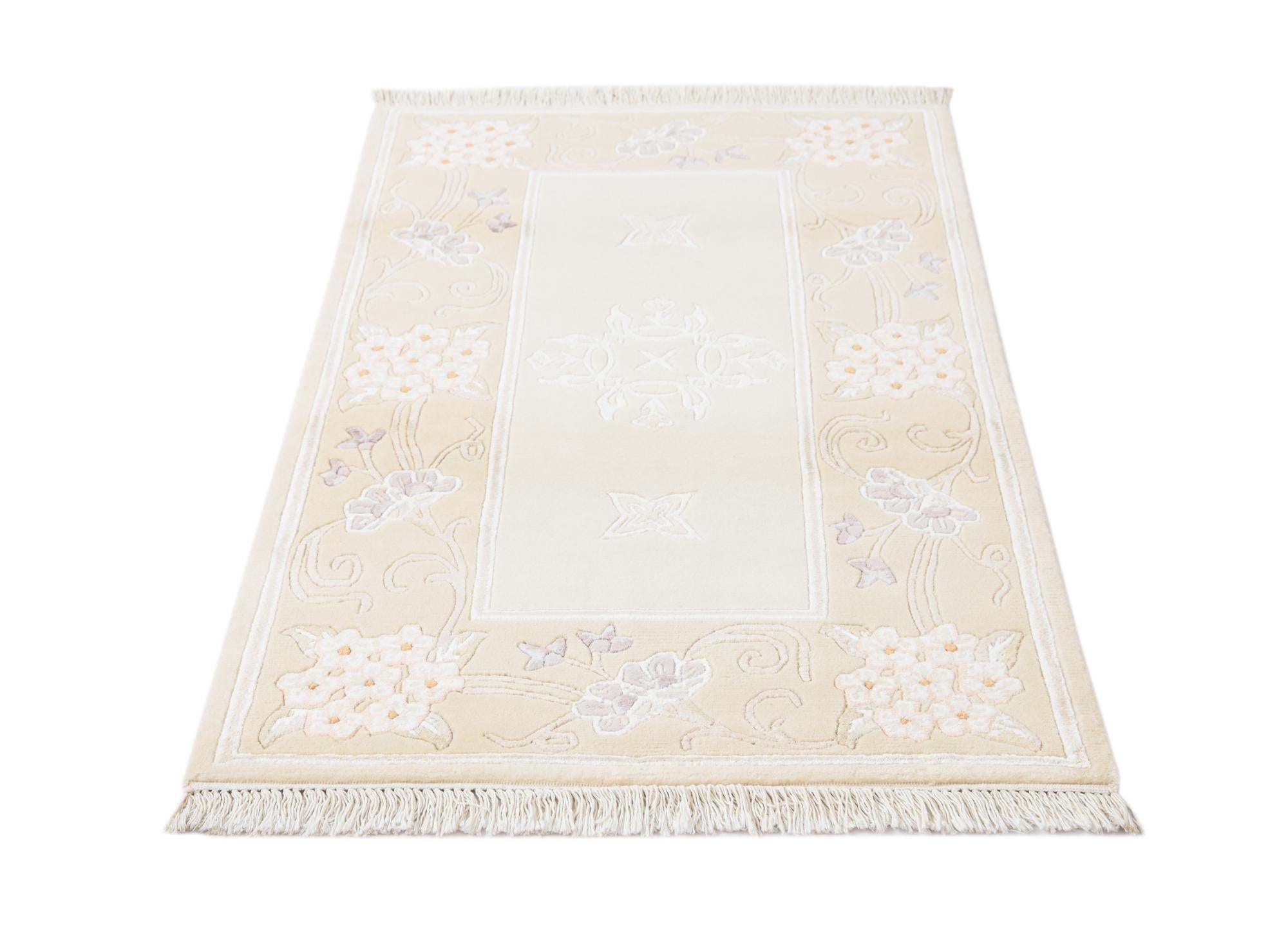 2' 8 x 4' 5 Hand Knotted Darya Wool Rug