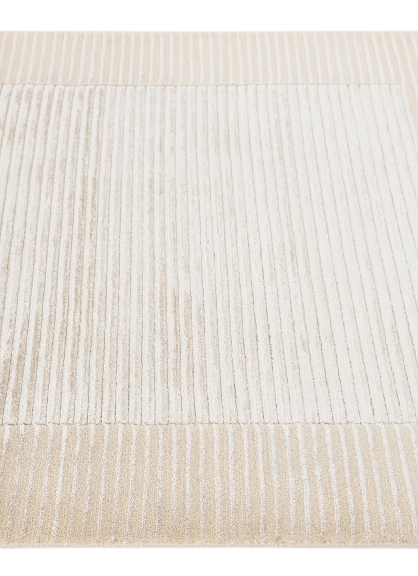 2' 7 x 5' Hand Knotted Darya Wool Rug