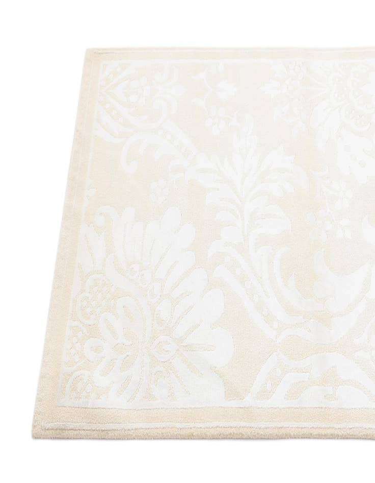 Detail image of 2' 11 x 5' 1 Hand Knotted Darya Wool Rug