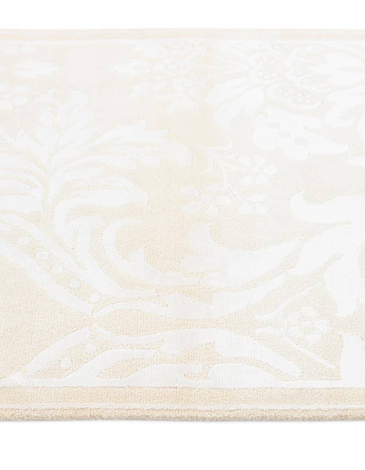 Detail image of 2' 11 x 5' 1 Hand Knotted Darya Wool Rug