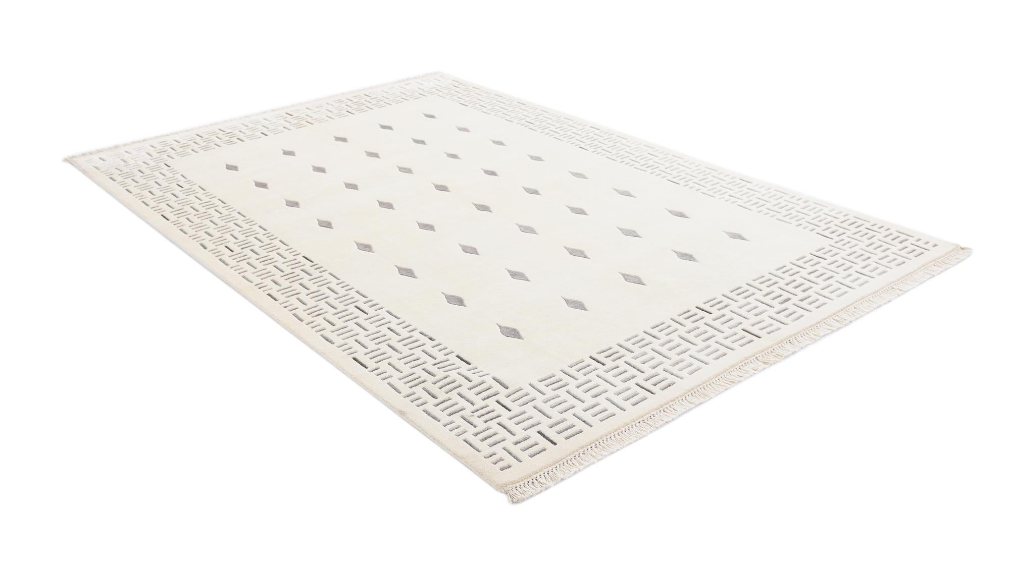 5' 7 x 8' Hand Knotted Darya Wool Rug