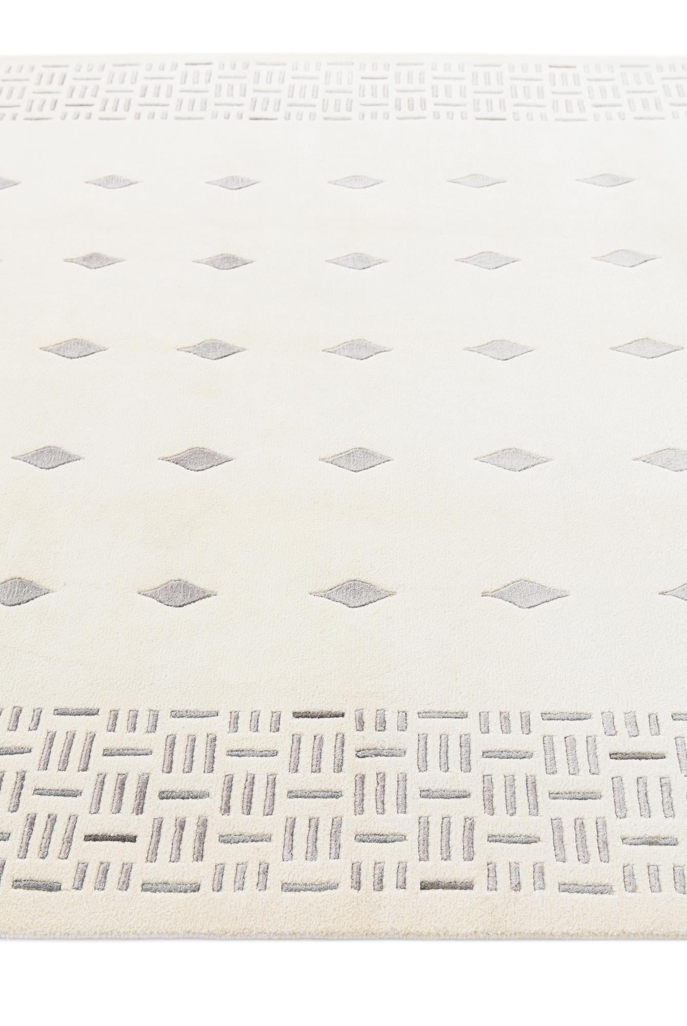 5' 7 x 8' Hand Knotted Darya Wool Rug
