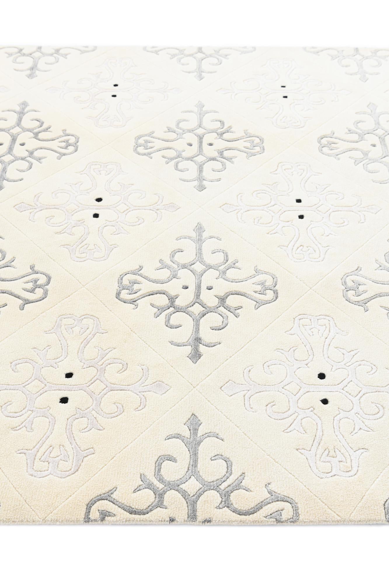 5' x 6' 10 Hand Knotted Darya Rug