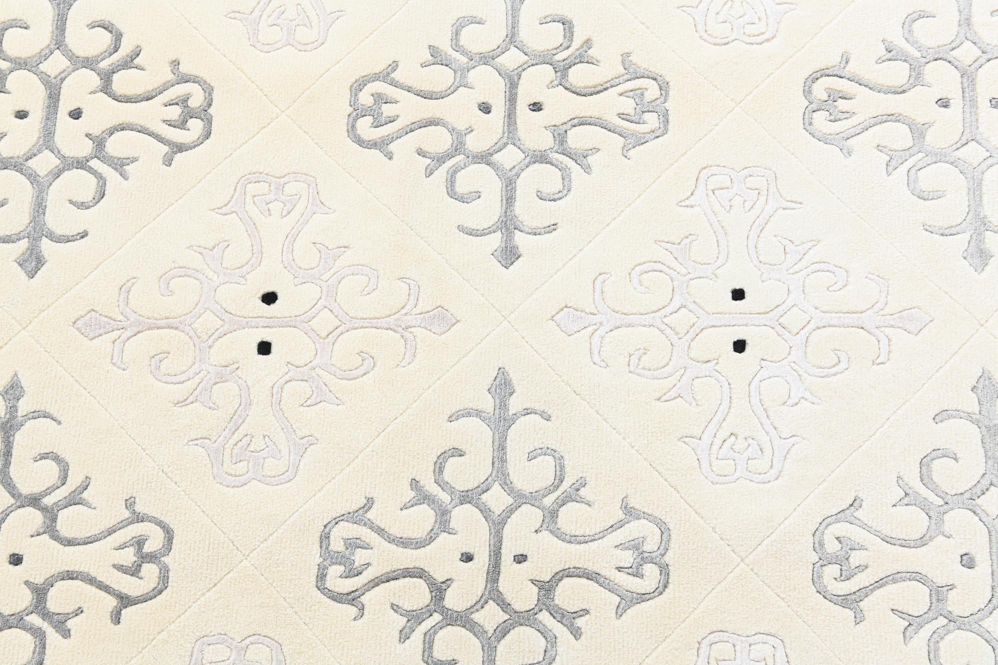 5' x 6' 10 Hand Knotted Darya Rug