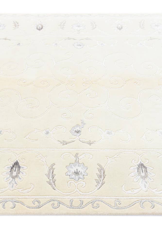 Detail image of 4' 9 x 6' 7 Hand Knotted Darya Rug