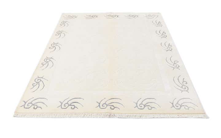 4' 9 x 6' 8 Hand Knotted Darya Wool Rug