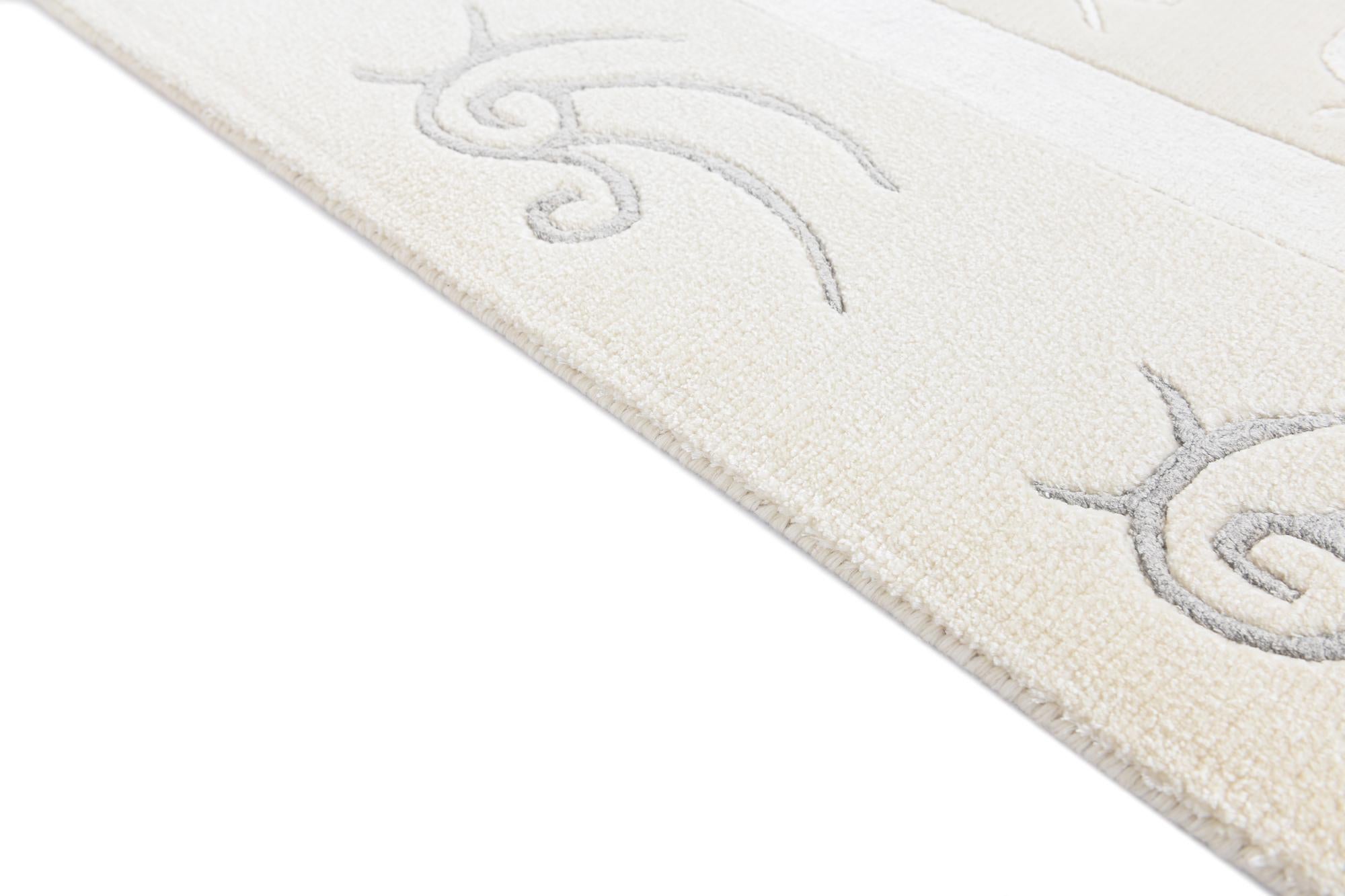 4' 9 x 6' 8 Hand Knotted Darya Wool Rug