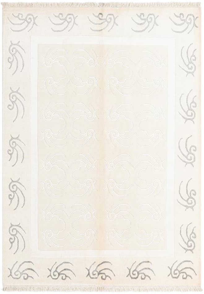 Detail image of 4' 9 x 6' 8 Hand Knotted Darya Wool Rug
