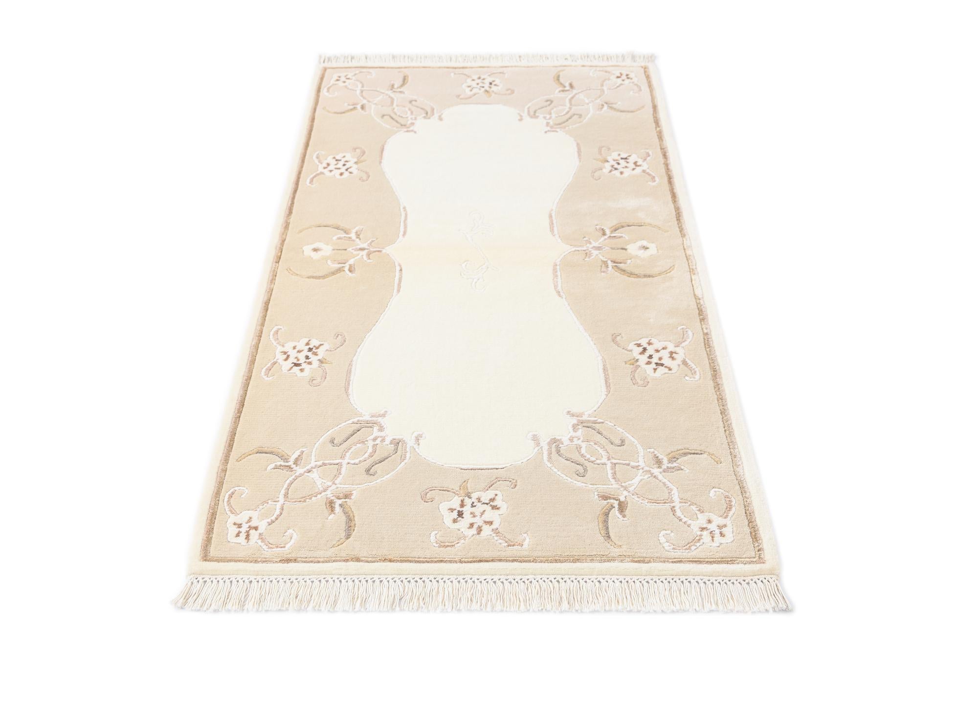 2' 9 x 5' 1 Hand Knotted Darya Rug