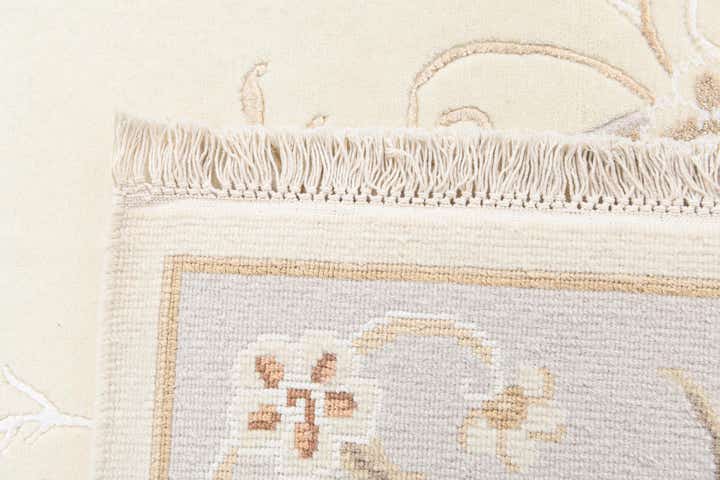 5' 9 x 8' 1 Hand Knotted Darya Rug
