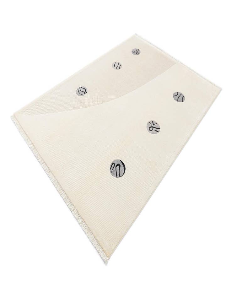 Detail image of 5' 6 x 7' 10  Hand Knotted Darya Wool Rug