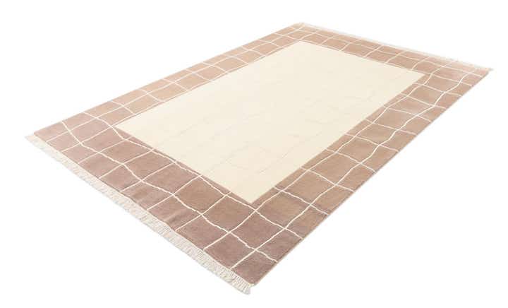 5' 5 x 7' 10 Hand Knotted Darya Rug
