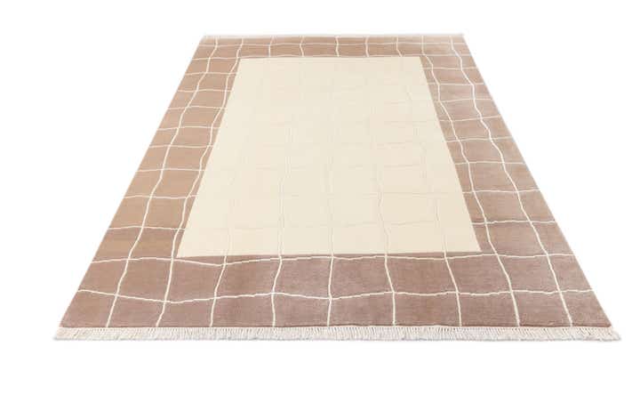 5' 5 x 7' 10 Hand Knotted Darya Rug