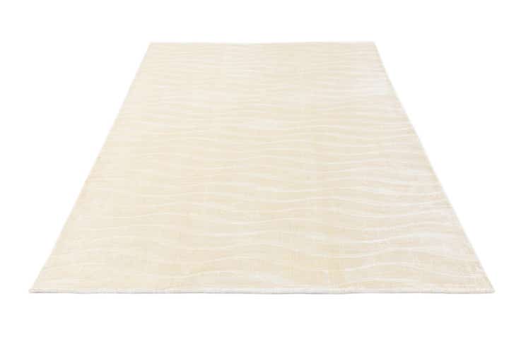 5' 7 x 7' 9 Hand Knotted Darya Wool Rug