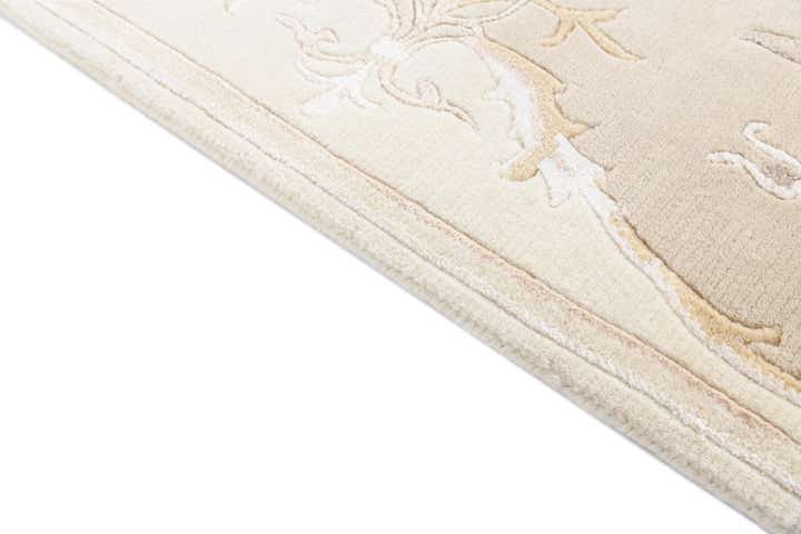 5' 7 x 7' 10 Hand Knotted Darya Rug