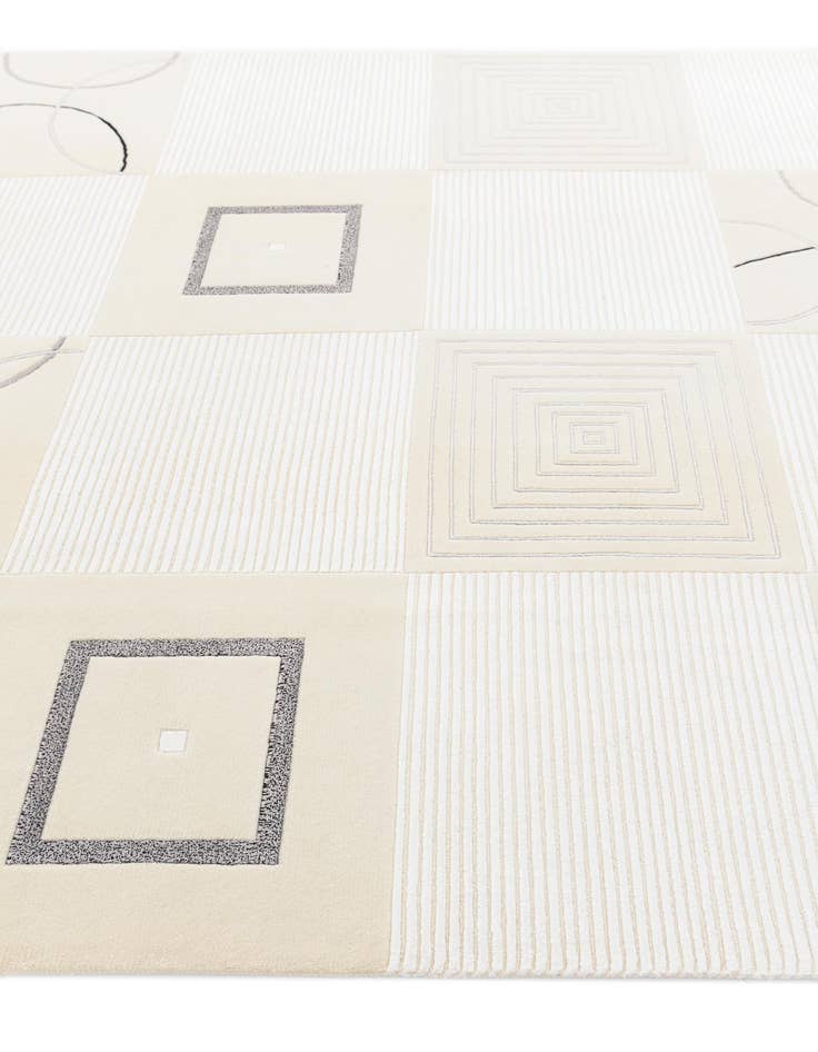 Detail image of 6' 7 x 9' 10  Hand Knotted Darya Rug