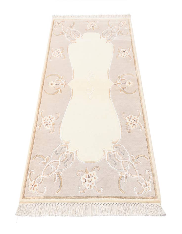 Detail image of 2' 9 x 5'  Hand Knotted Darya Rug