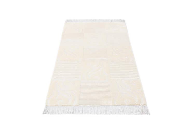 Detail image of 2' 8 x 4' 11 Hand Knotted Darya Wool Rug
