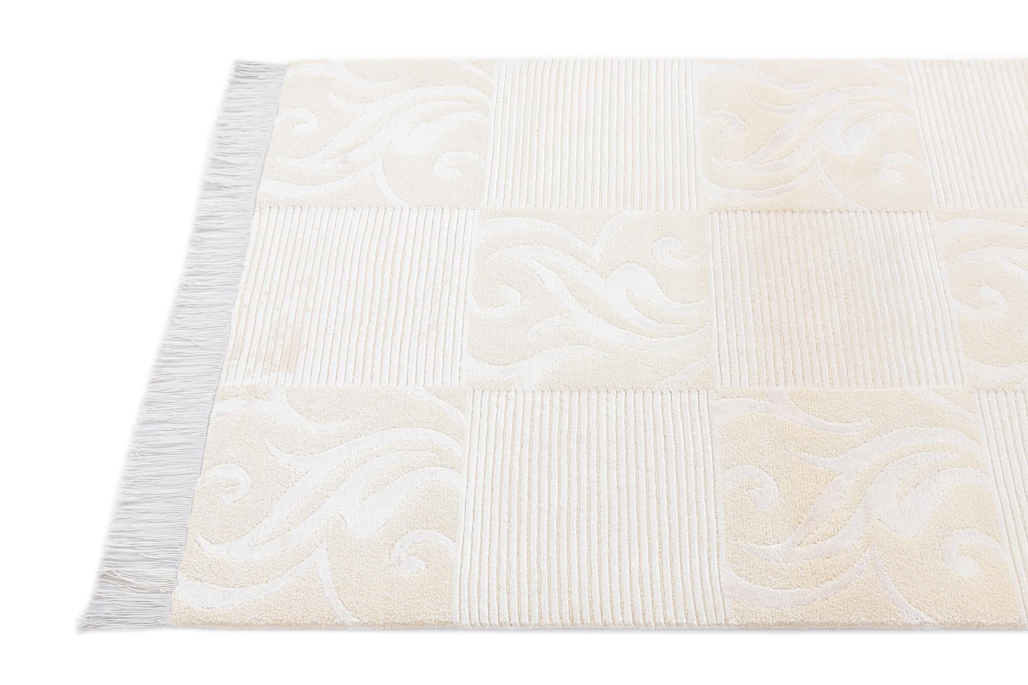 2' 8 x 4' 11 Hand Knotted Darya Wool Rug