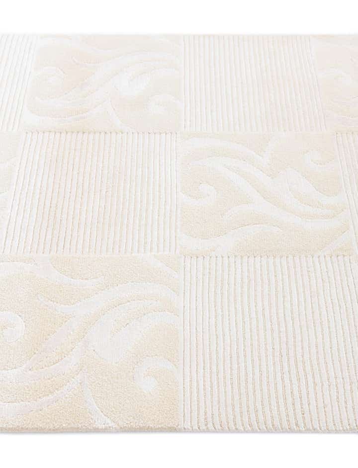 2' 8 x 4' 11 Hand Knotted Darya Wool Rug