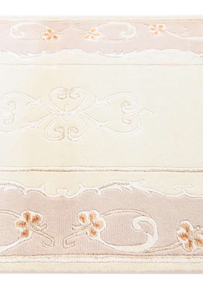 2' 8 x 5' Hand Knotted Darya Rug