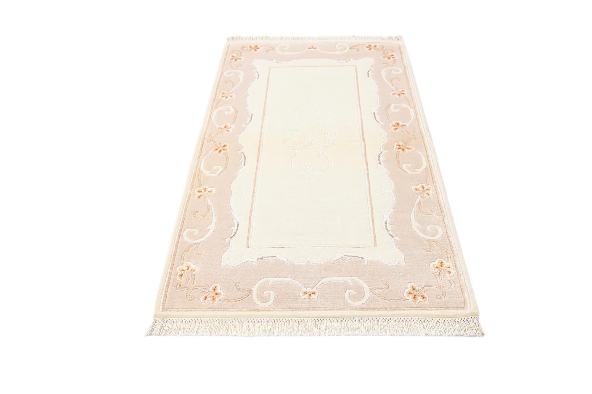 2' 9 x 5' 2 Hand Knotted Darya Wool Rug