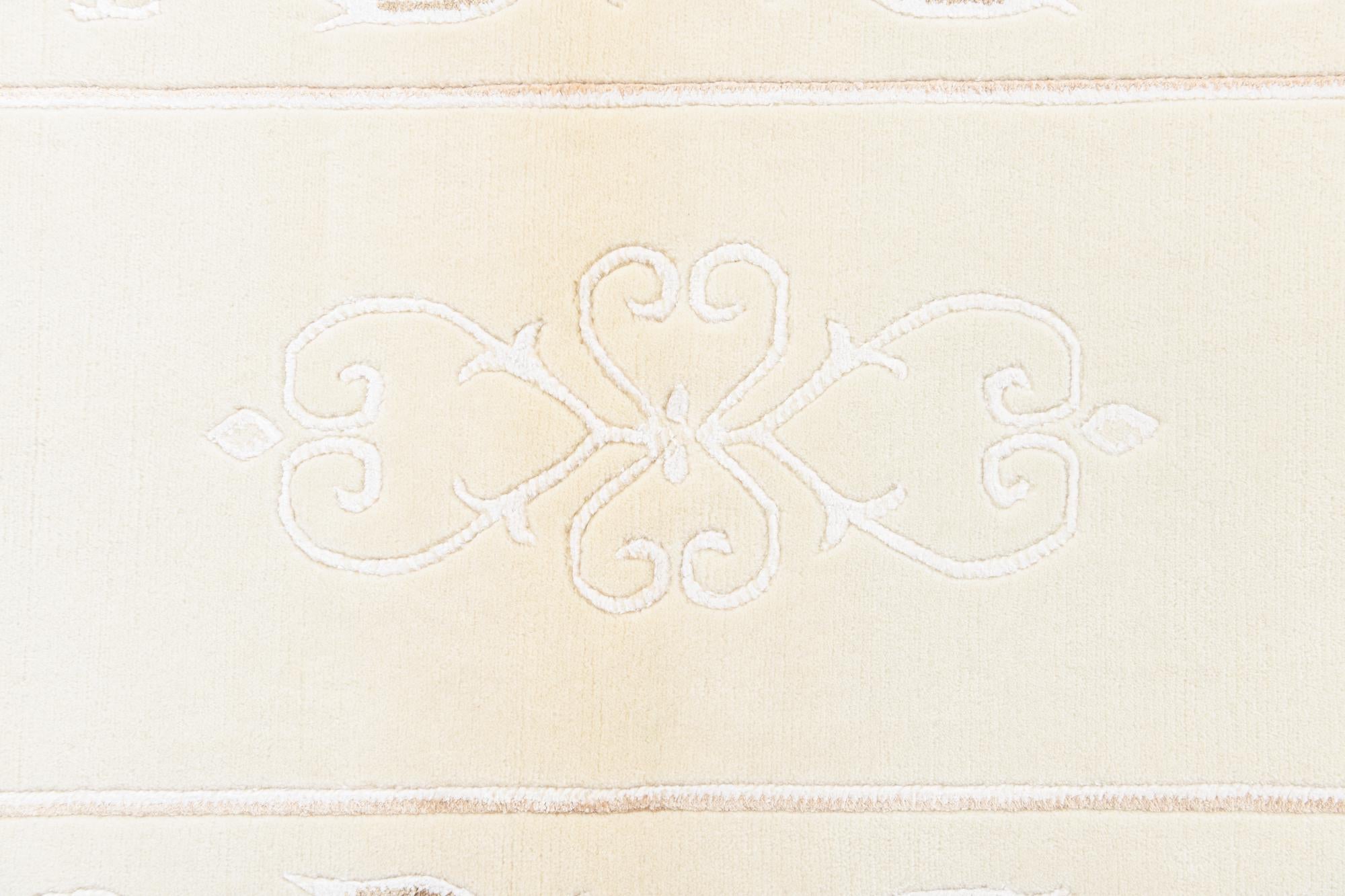 2' 9 x 5' 2 Hand Knotted Darya Wool Rug
