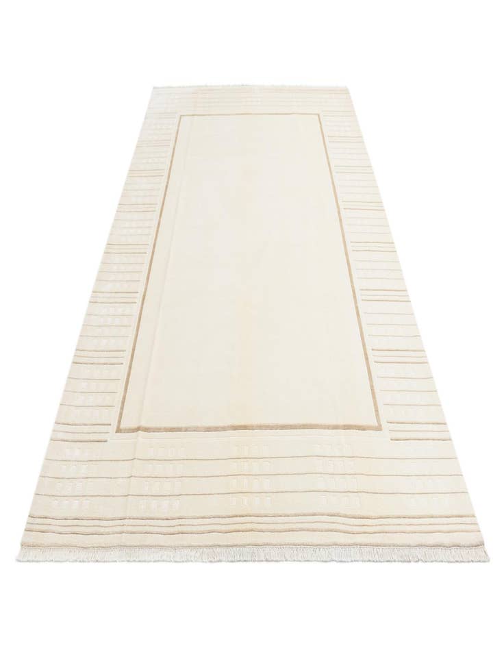 Detail image of 8' 2 x 11' 6  Hand Knotted Darya Wool Rug