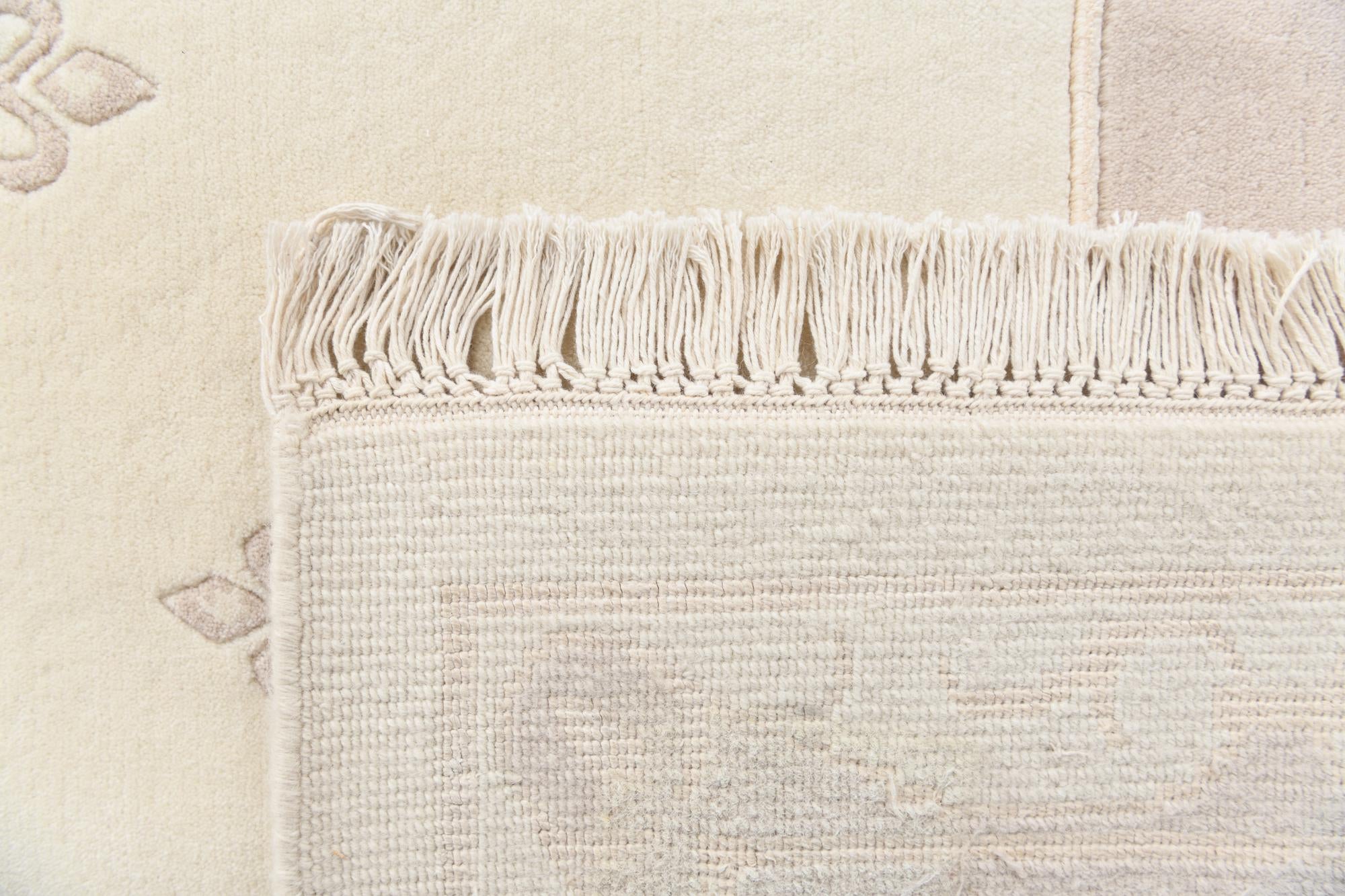 8' 4 x 11' 4 Hand Knotted Darya Rug
