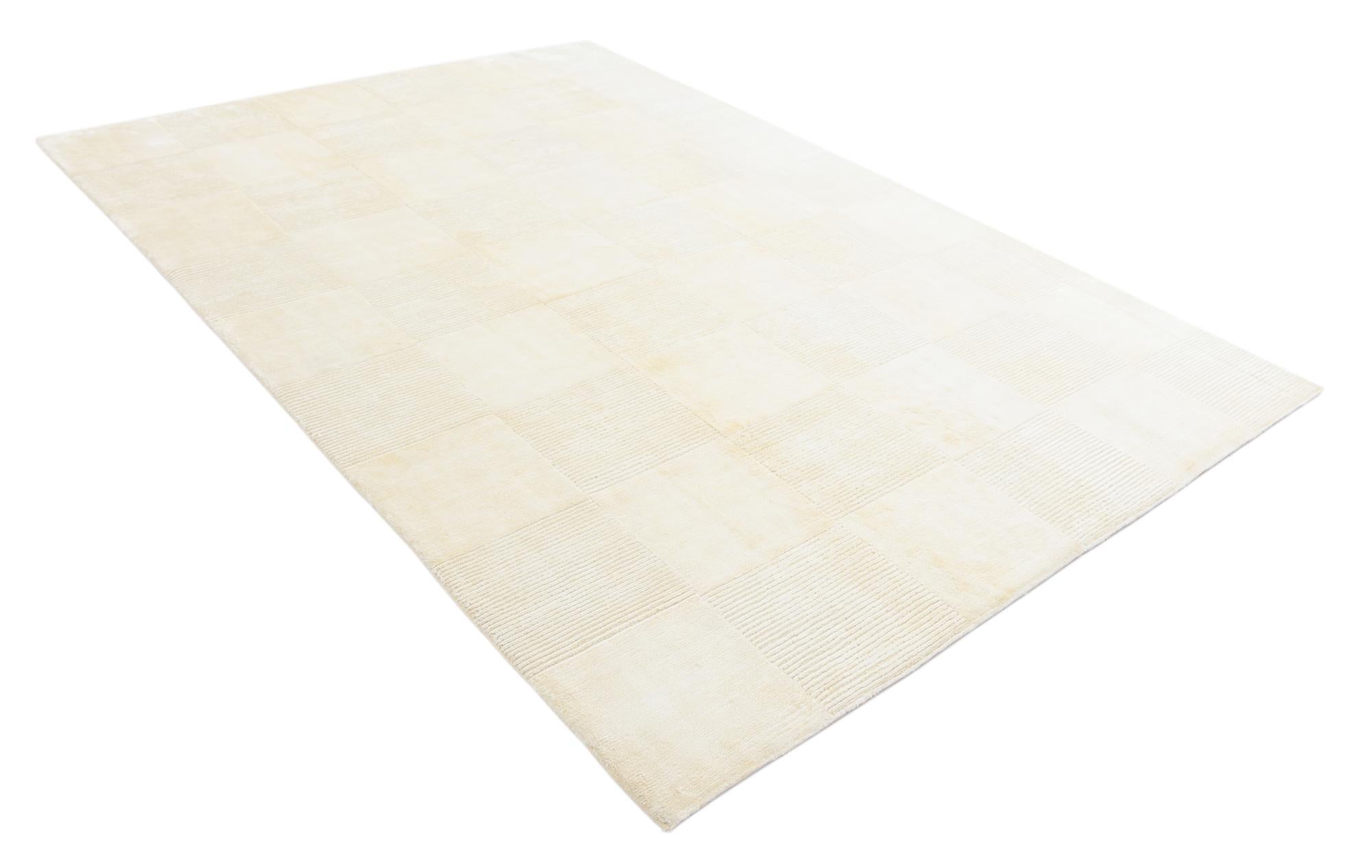 6' 7 x 9' 7 Hand Knotted Darya Wool Rug