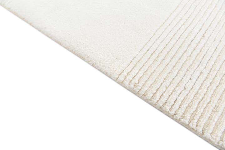 6' 7 x 9' 7 Hand Knotted Darya Wool Rug