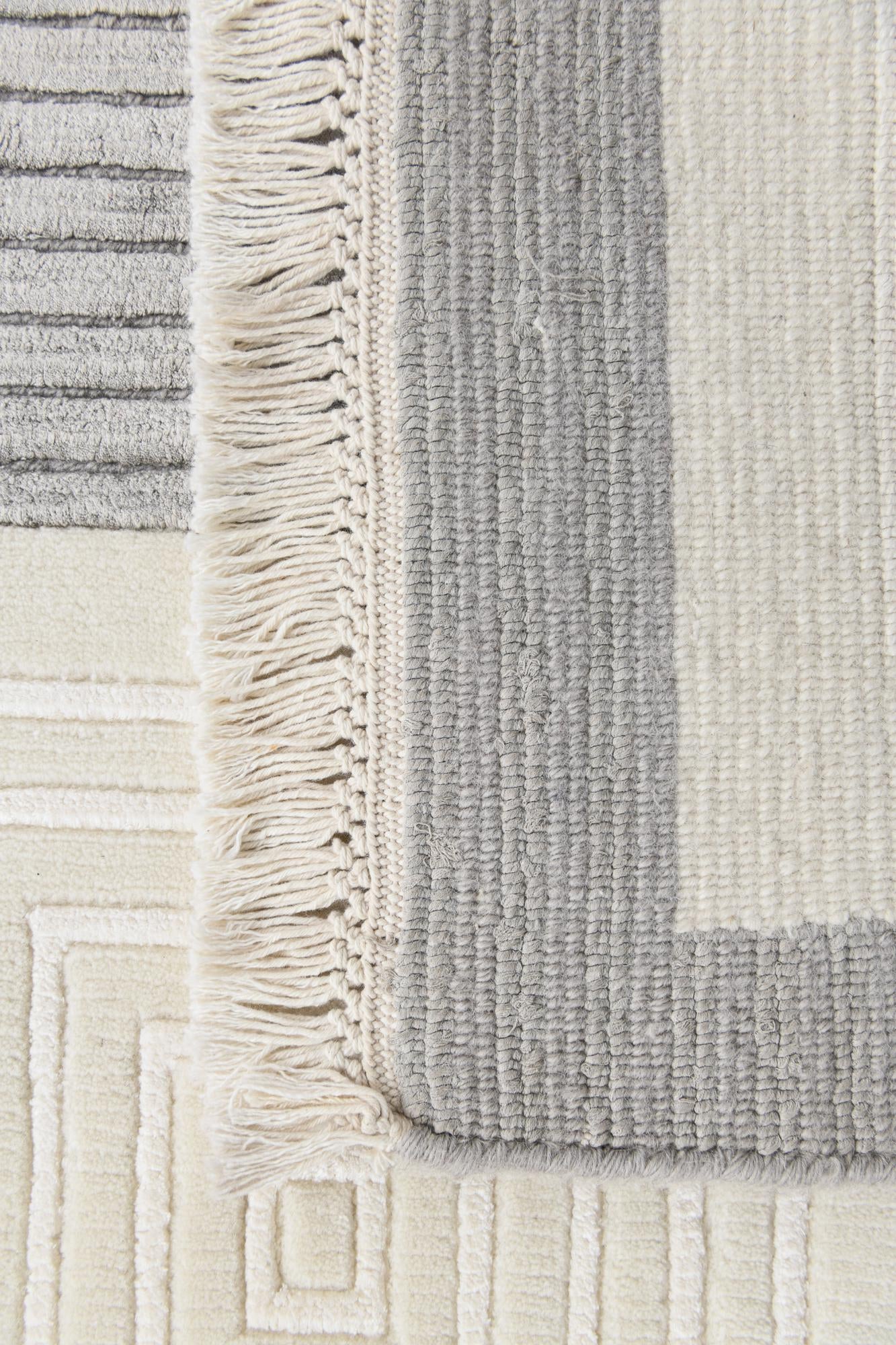 5' 6 x 7' 9 Hand Knotted Darya Wool Rug