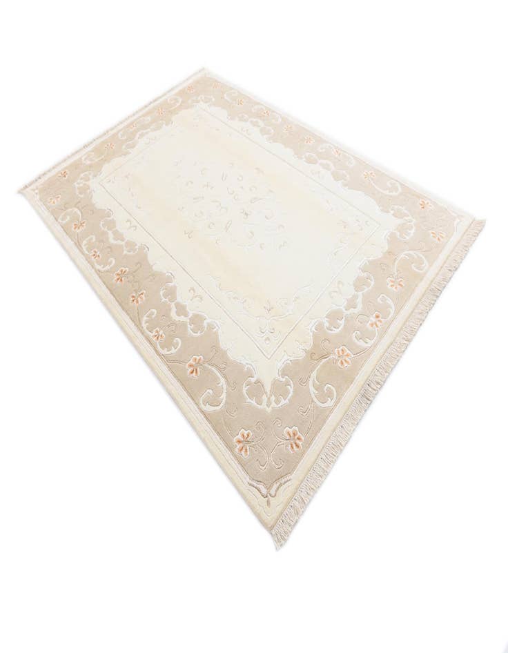 Detail image of 5' 7 x 8' 2 Hand Knotted Darya Rug