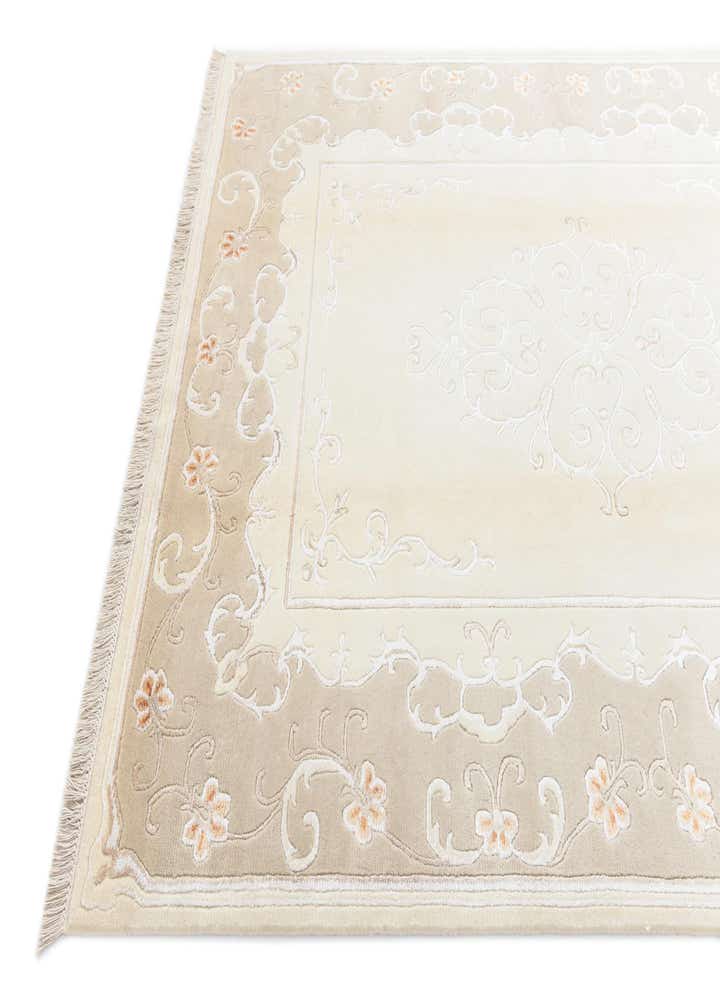 5' 7 x 8' 2 Hand Knotted Darya Rug